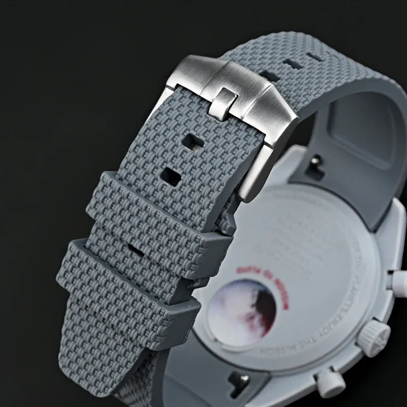 Curved End Silicone Quick Release Watch Band - 20mm Rubber Strap