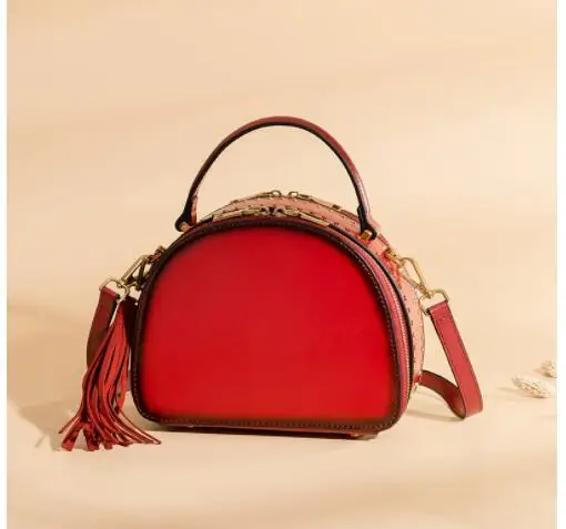 

Bag women 2022 new messenger bag cowhide rivet shoulder small bag casual shell bag 3055