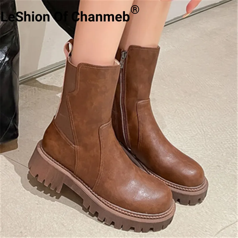 

LeShion Of Chanmeb Women Genuine Leather Short Boots Chunky Black Heels Platform Handmade Ankle Boots High Quality Shoes Winter