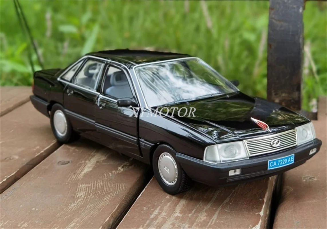 

1/18 For Hong Qi Sedan CA7220 AE Diecast Metal Car Model Kids Boys Girls Toys Gifts Display Collection Ornaments