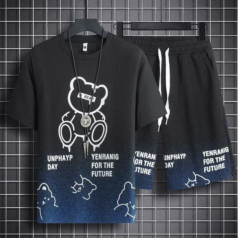 thumbnail image 1 of Conjunto de chándal y pantalones cortos para hombre, chándal con capucha y estampado de gofres en negro, dos piezas, camiseta y pantalones cortos, estilo coreano 2024, atuendo elegante, 1 of 4