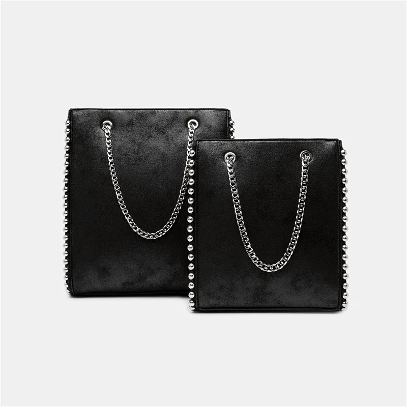 

2023 Spring New Women's Bag Rivet Chain Beads Leisure Large Tote Bags Metal Chain Big Shopping Women Designer Handbags