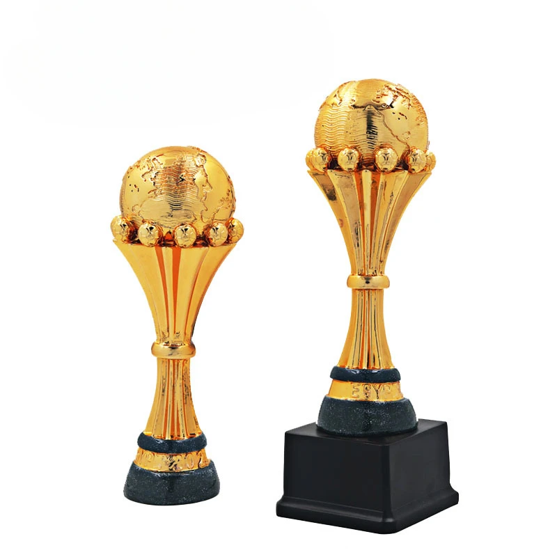 Résine Championnat DEurope De Football Trophée Médailles Ligue Des Champions  Or Argent 2018 2019 Autre Trophée Coupe Médailles Fan242l Du 1.094,48 €