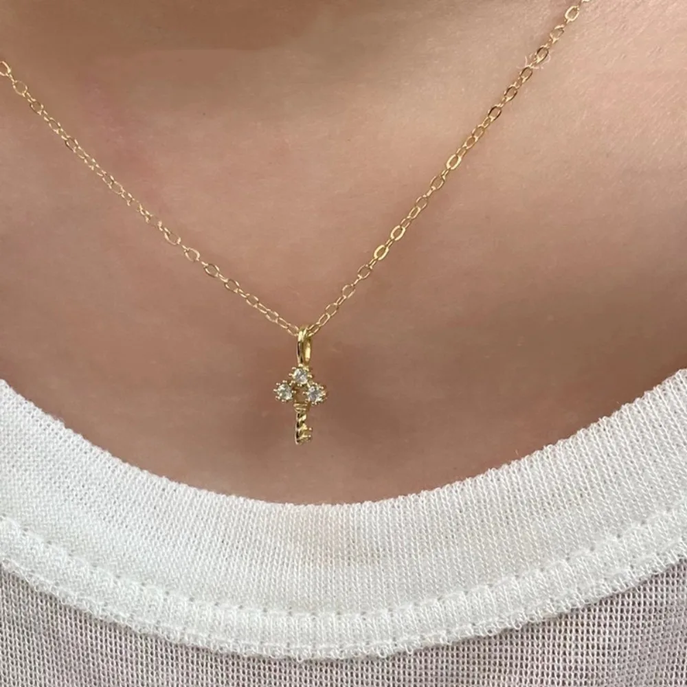 Monkton S925 Sterling Silver Plating 14K Gold Necklace for Women Zircon Key light luxury Mini Clavicle Chain Jewelry Accessories 6