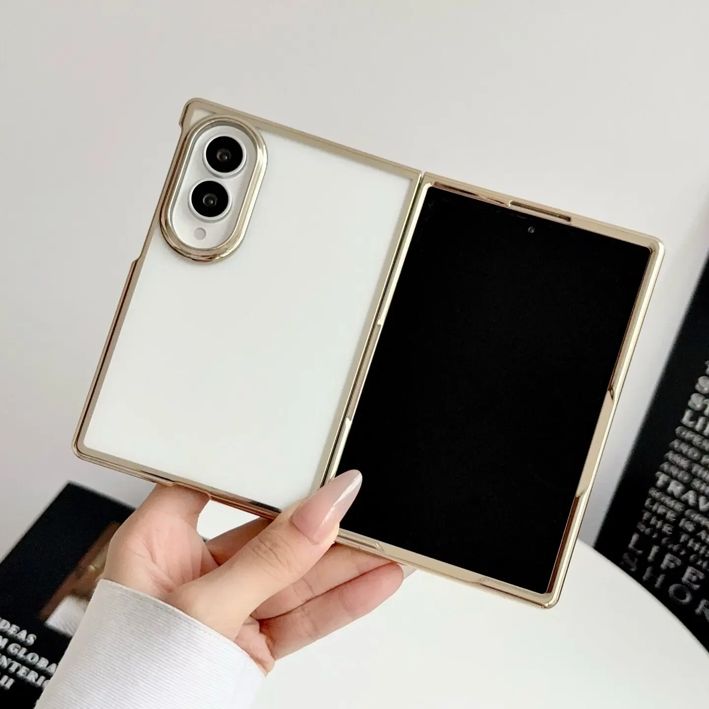 Luxury Plating Transparent Shockproof Case - Metallic Color Slim Design