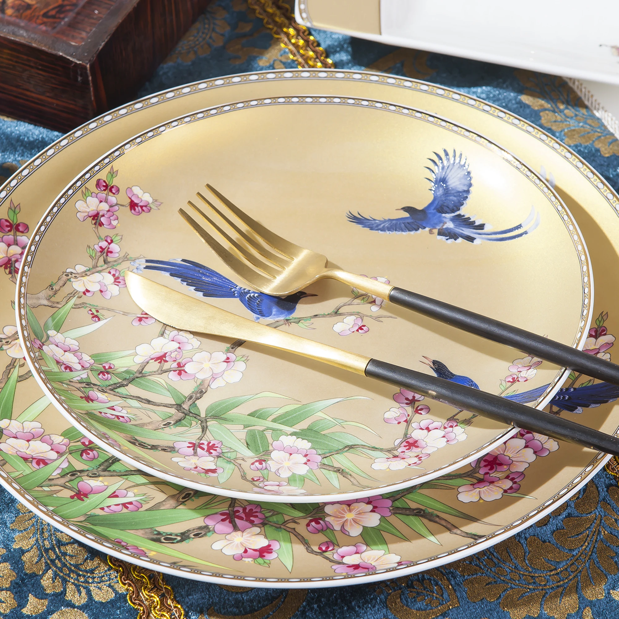 Free Combination Jingdezhen Bone China Tableware Bowl And Plates Set