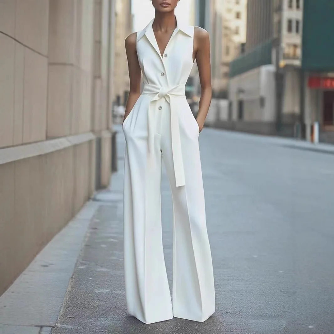Macacão social feminino branco elegante com corte reto e gola clássica”