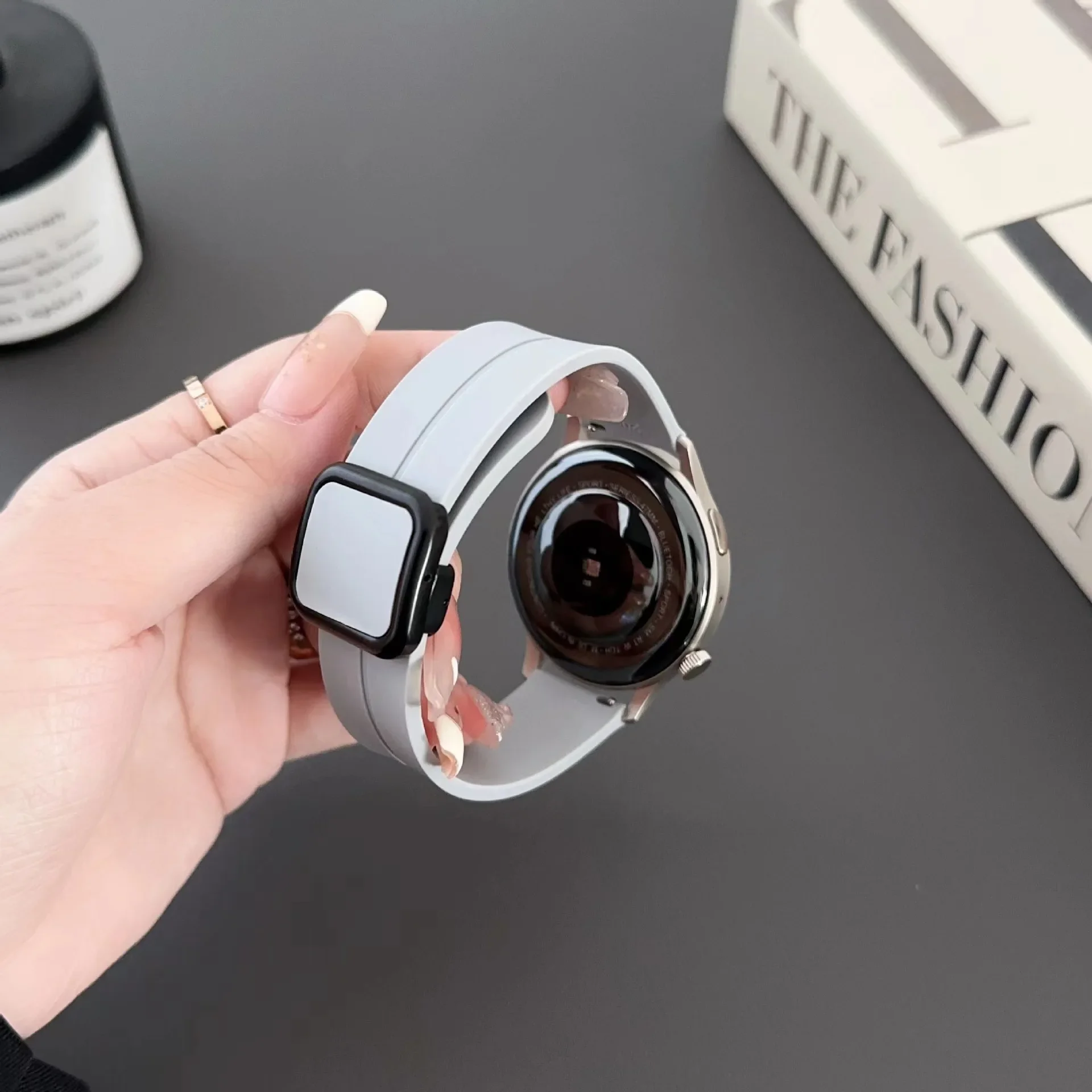 20mm 22mm Magnetic Strap for Samsung Galaxy Watch 6 5 4 5Pro 6 4 Classic 43 47mm Silicone Bracelet for Huawei Watch GT4 4Pro GT3