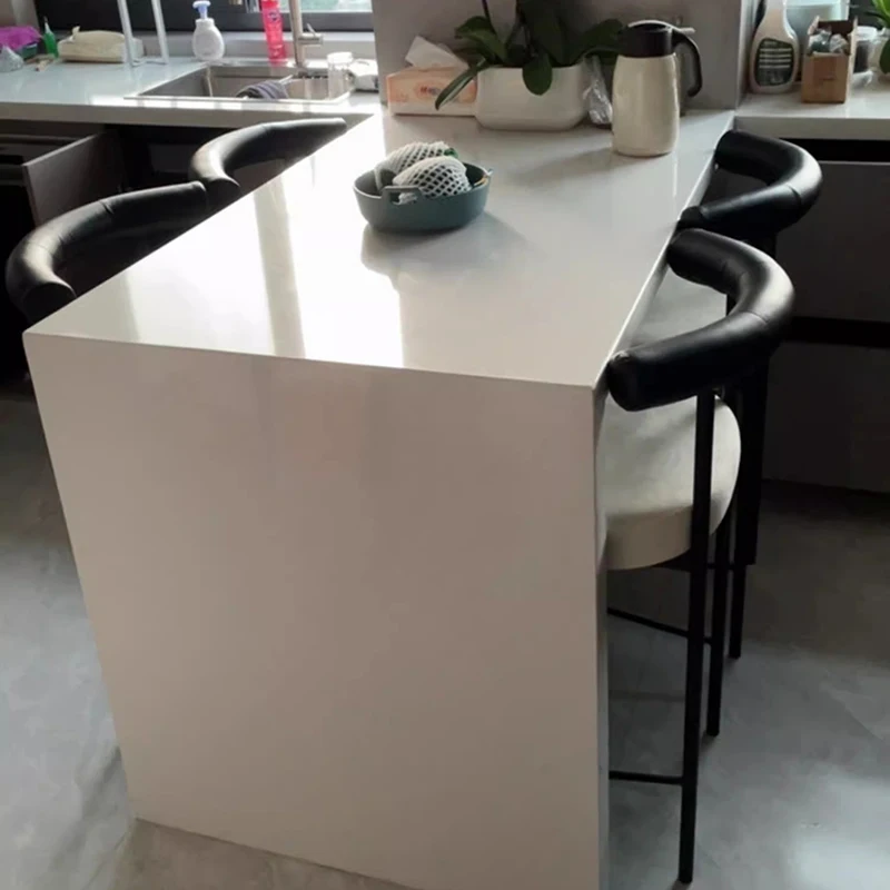 Рисунок 3 - Барный стул в скандинавском стиле с ракушкой