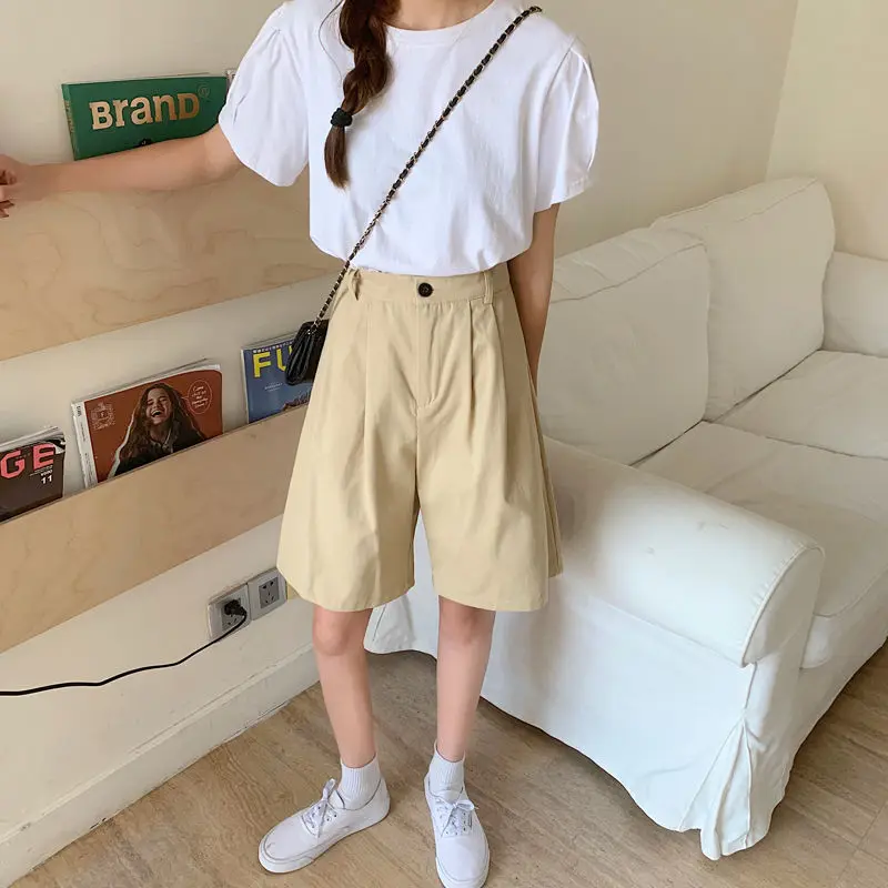 Soft Pleated Shorts Women’s Japan Simple Summer Knee Length Trousers College Teens Unisex Vintage High Rise Waist Loose Plus size womens Japanese Clothing for Woman in Khaki