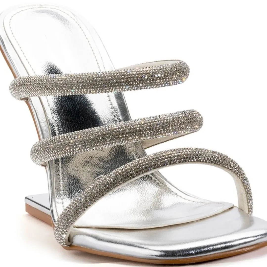 2023 Spring New Runway Special-Shaped Heel Women's High Heels Slippers Catwalk Style Wedge Strap Open-Toe Sandals