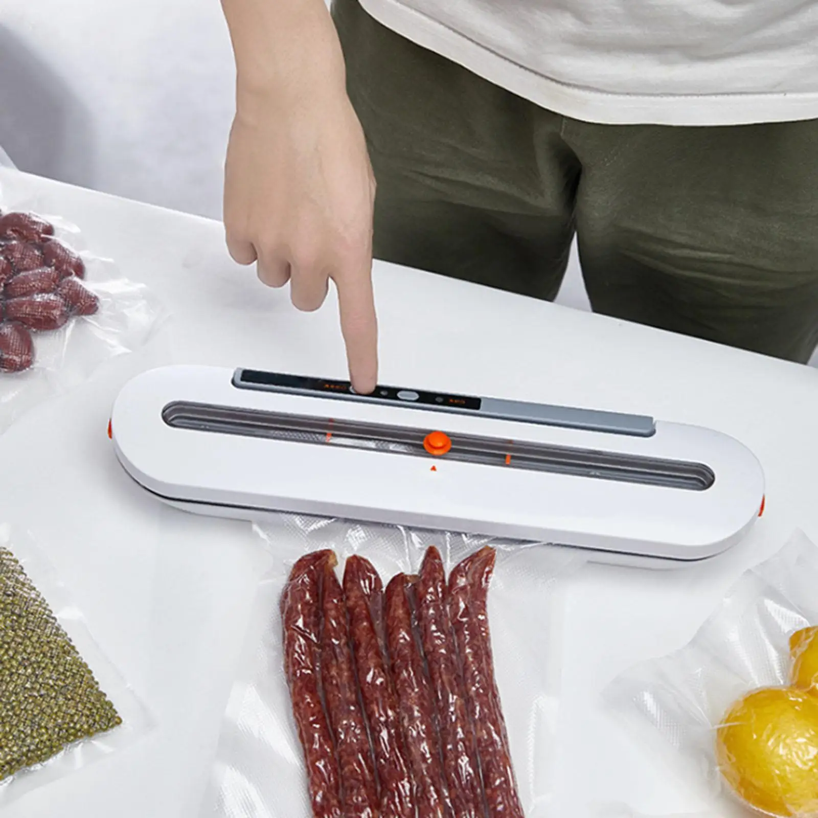 Electric EU Plug Food Vacuum Sealer Machine With 10pcs Food Saver Bags for Daily Use for Food Preservation 4