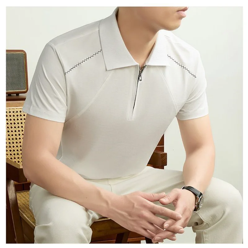 Polo da Uomo Bianca con Mezza Zip, Decorazione a Punti, Maniche Corte Raglan, Morbida, Casual, per Business - immagine 4