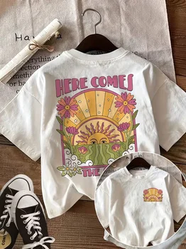 Here Comes The Sun T-shirt Boho Floral Graphic T-Shirt - 70s Hippie Summer Top, Front & Back Printed tops Daily & Festival Wear