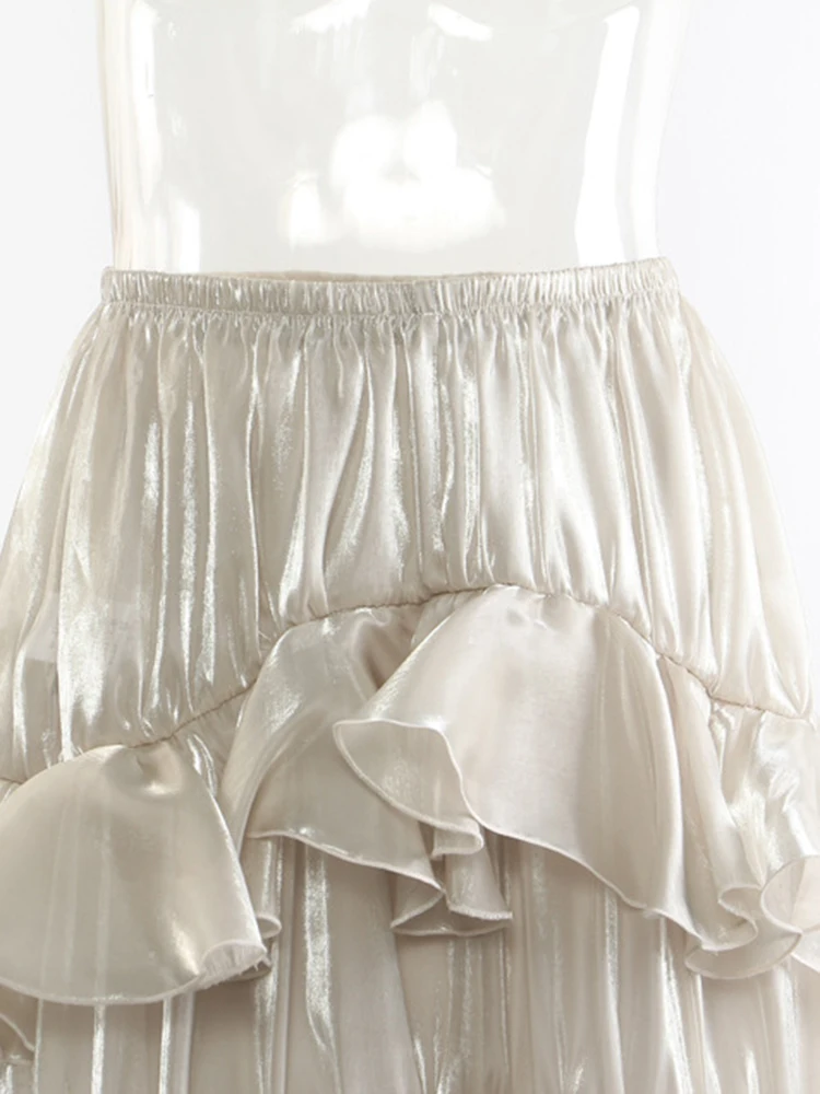 [EAM] High Elastic Waist Champagne Glossy Ruffles Irregular Half-body Skirt Women Fashion Tide New Spring Autumn 2026 1DJ0349