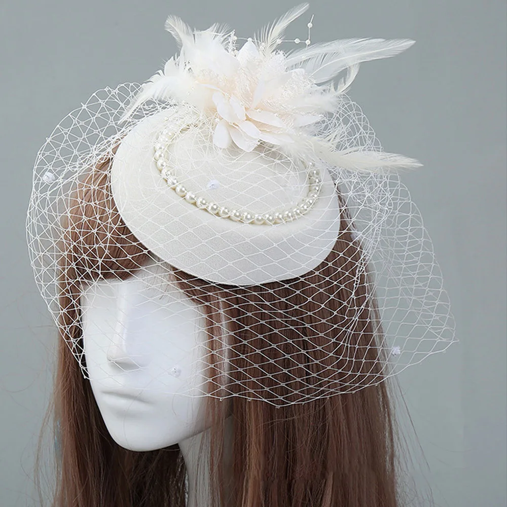 

2022 New Vintage Wedding Bridal Hats Birdcage Net Party Face Veils With Feather Pearl Women Fascinator Wedding Accessories