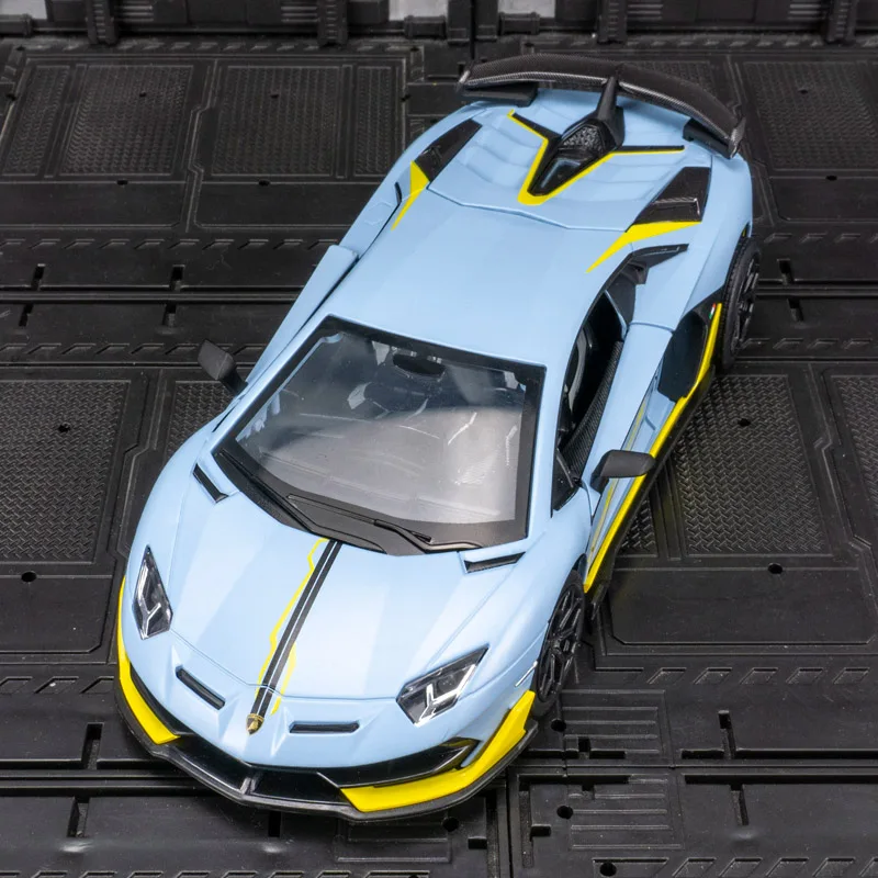 

Aventador SVJ63 Diecast 1:24 Alloy Model Car Miniature Supercar New Metal Vehicle Racing Collectible Gift Boy Christmas Hot Toys