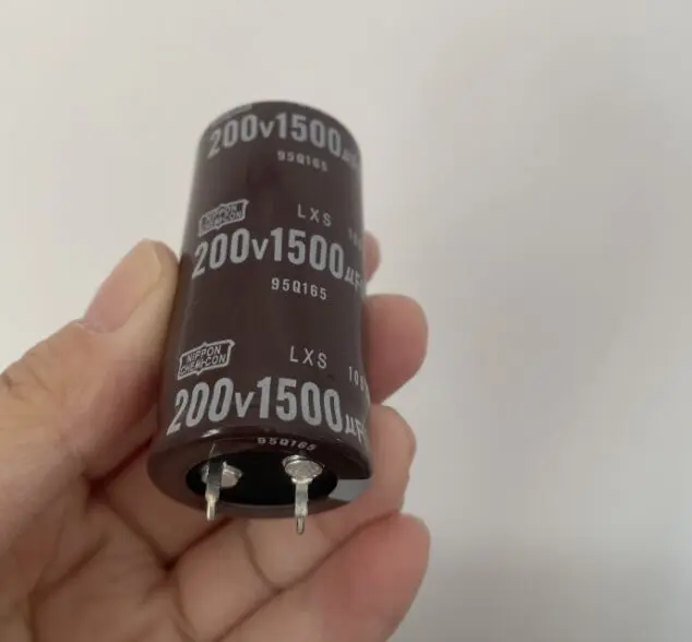 2pcs/lot 1500UF 200V 25*50mm NIPPON Aluminum Electrolytic Capacitor 1500UF200V 200V1500UF 25X50 20%