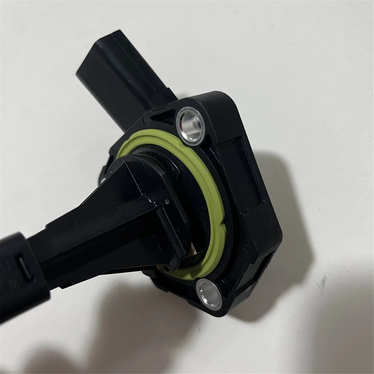 Engine Oil Level Sensor for Audi A1 A3 A4 Skoda Fab Oct Seat Volkswagen 03C907660G 03C 907 660 D 03C 907 660 T 6PR009629