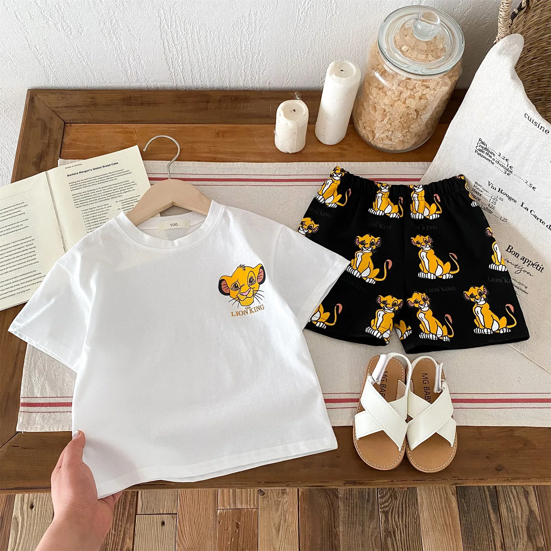 Mickey Mouse Cartoon T-shirt Outfits Summer Boys Clothes Tracksuit Popular Design Children's Wear Set Short Sleeve Tees + Shorts 4
