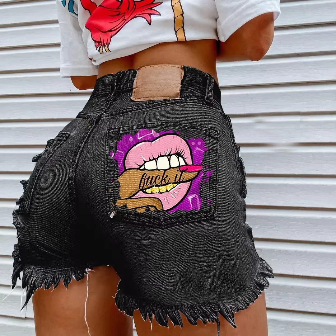 Women's summer fashion lip printed denim shorts