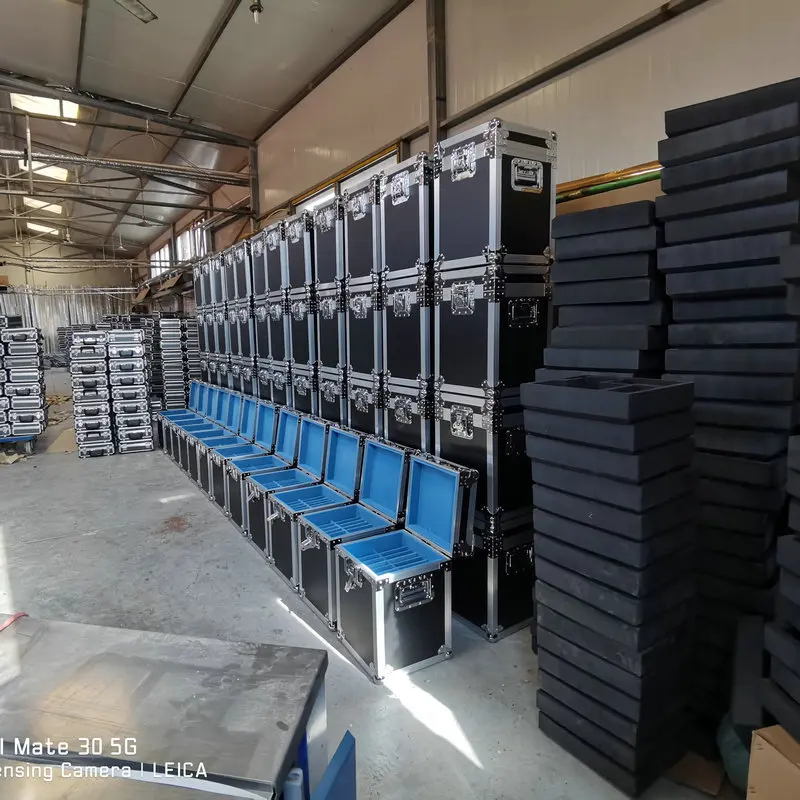 

C29 Aviation instrument case manufacturer develops black trolley case for travel and outbound equipment