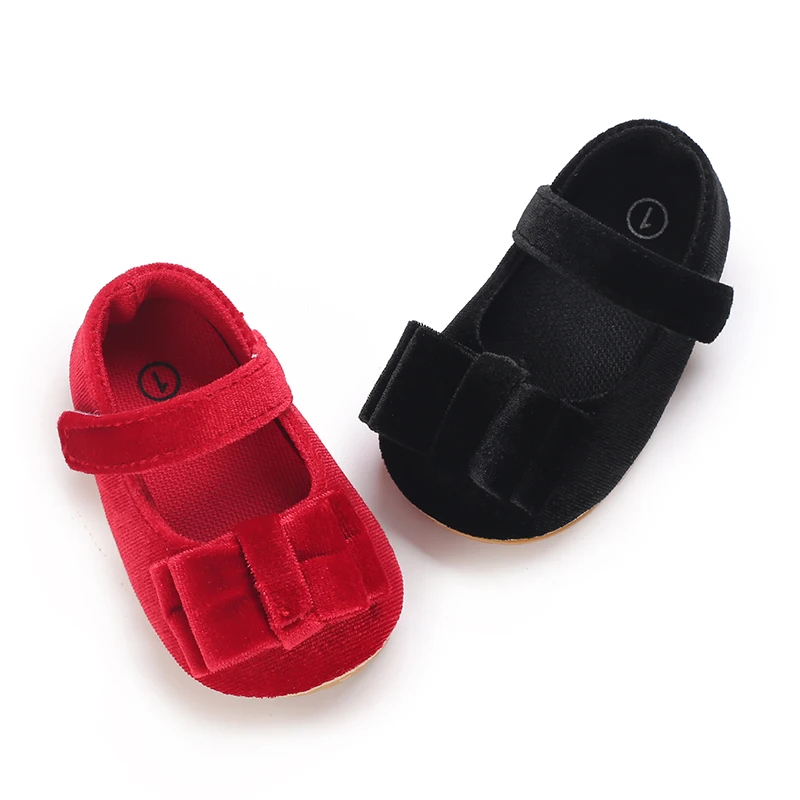 Flache Schuhe für Neugeborene im Frühling und Herbst, niedliche Prinzessinnenschuhe mit Samtschleife, rutschfeste Erstschritt-Schuhe mit weicher Sohle für Mädchen – Detail 3
