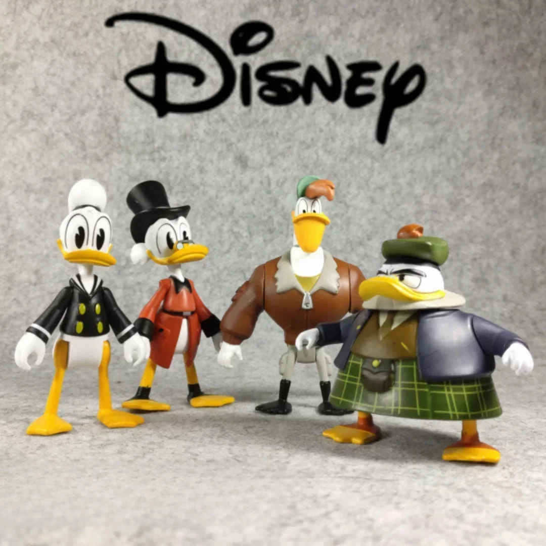 

11cm PVC Kuromi Disney Adventure Donald Duck Anime Figures Model Joint Mobility Birthday Children Gift Desktop Decoration Stock