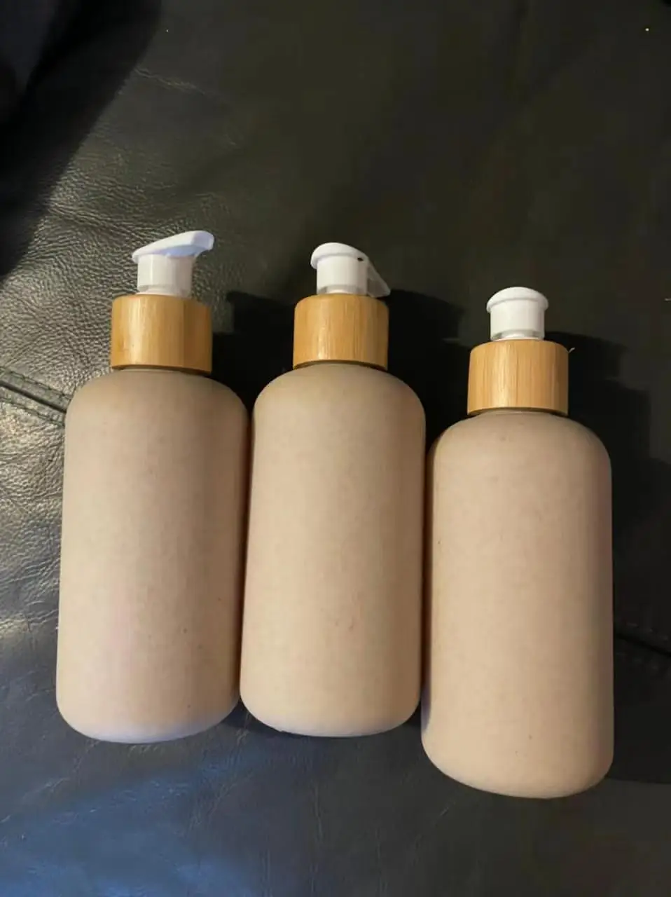 

100pcs Bamboo cosmetic packaging recyclable biodegradable plastic bottle beige 250ml 300ml 500ml wheat straw plastic pump lotion