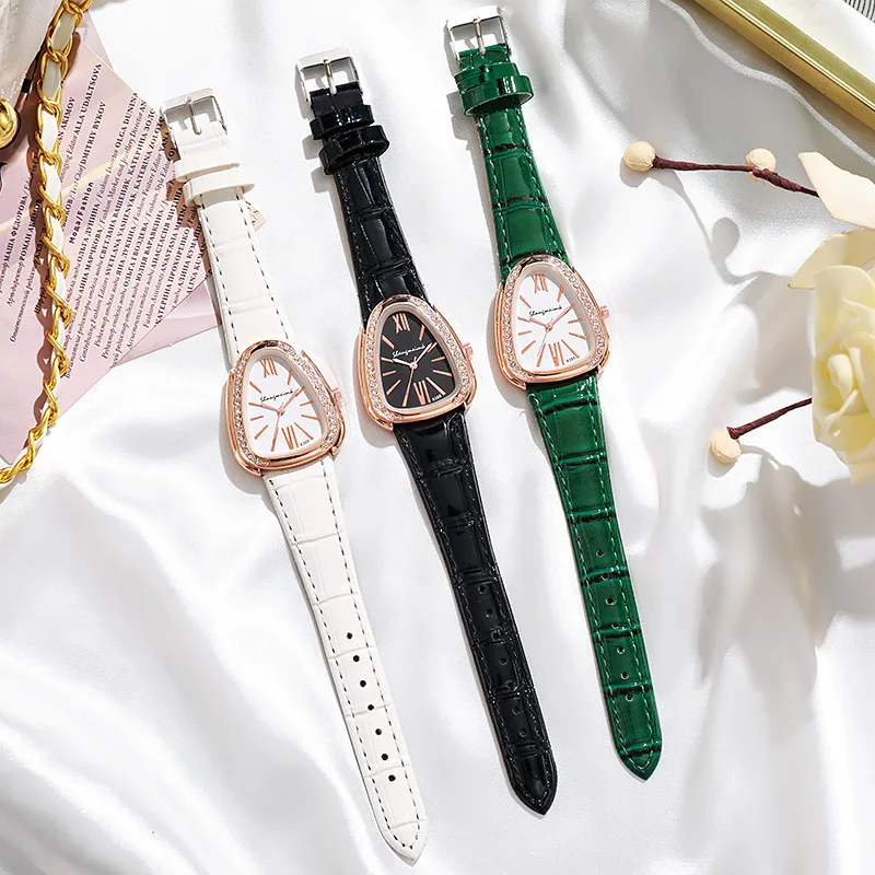 Fashion Snake Shape Dial Women Quartz Watch