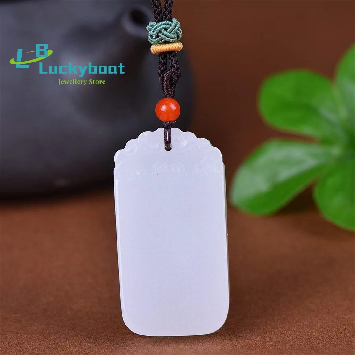 

Natural Gold Silk Jade Safe and Brand Pendant Simple and Elegant Personalized Fashion Versatile for Men and Women