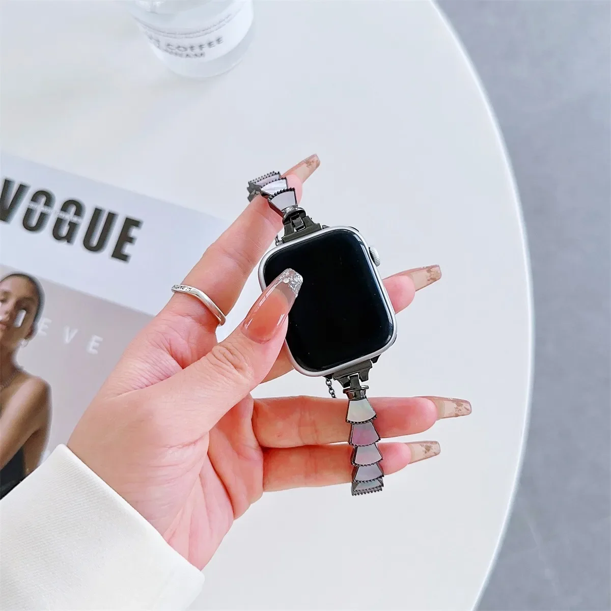 Uhrenarmband für Iwatch 42/44/45/46/49 mm 38/40/41 mm Metall-Mode-Uhrenarmband für Uhrenserie Ultra2 Serie 10/9/8/7/6/5/4/3/2/1_voghion.com