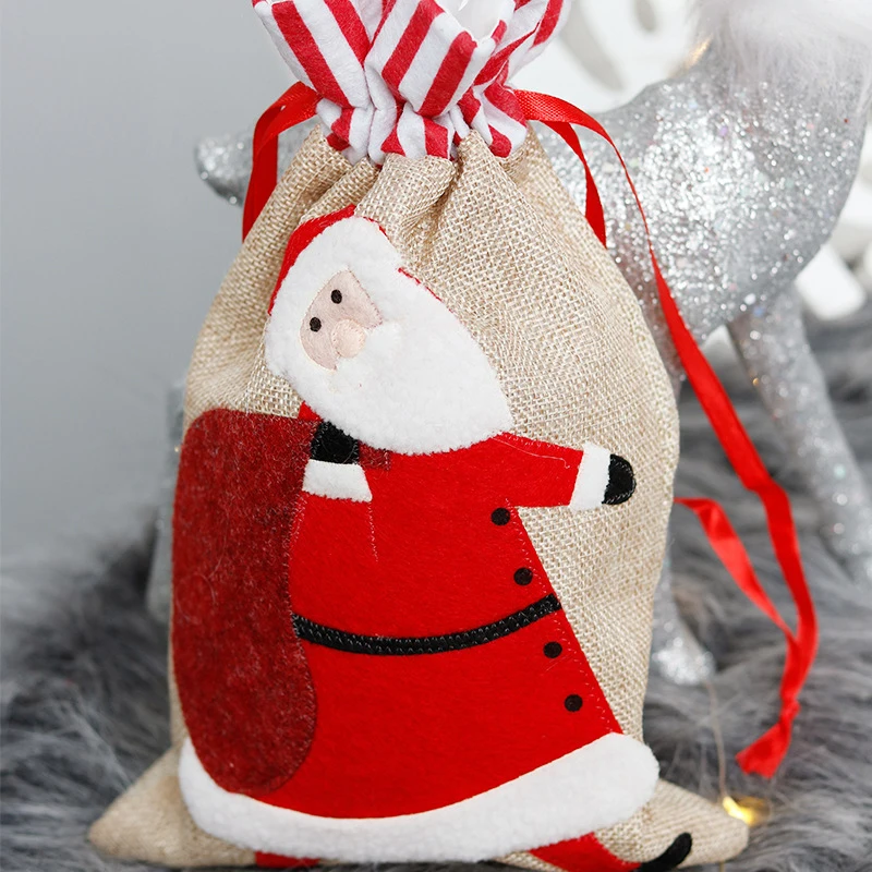 Фото Подарочные пакеты на шнурке Merry Christmas, Классическая Сумка-тоут в полоску с рисунком Санта-Клауса, лося, снеговика, конфеты, Упаковка для подарков №4
