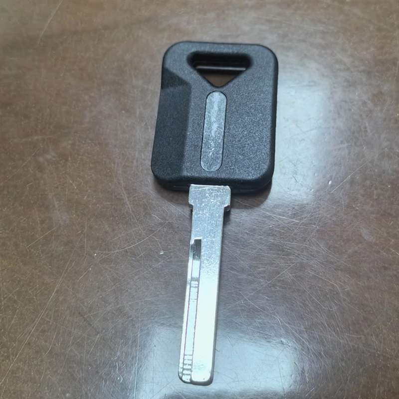 New For Volvo Semi Truck Hi Security Uncut Key Blank S60HF-P HU56RP HU-DH.P