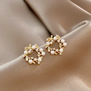 925 Silver Needle Korean Fashion Pearl Wreath Earrings For Women Jewelry 2025 Trending New Women's Crystal Flower Stud Earrings