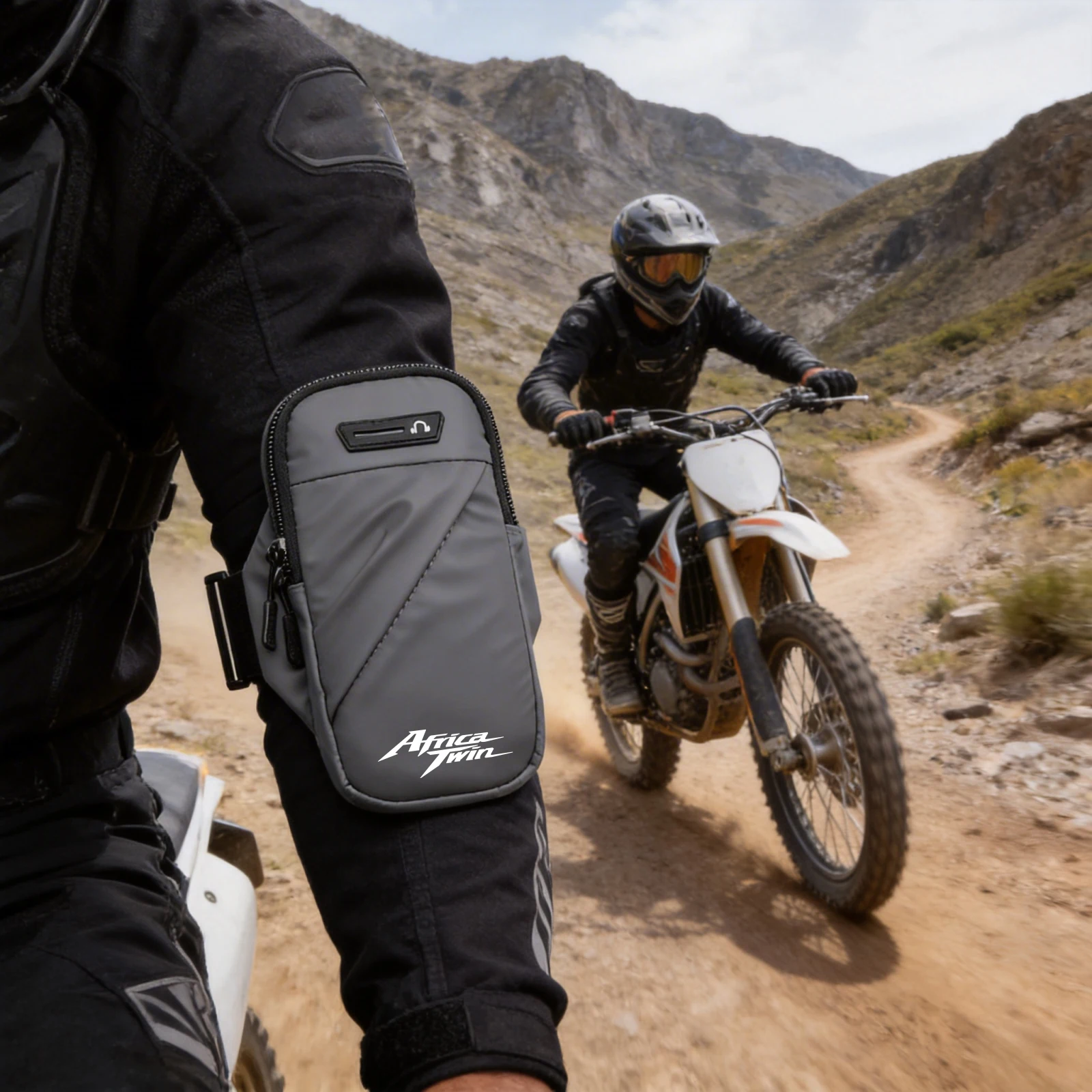 Waterproof arm bag secure fit detail