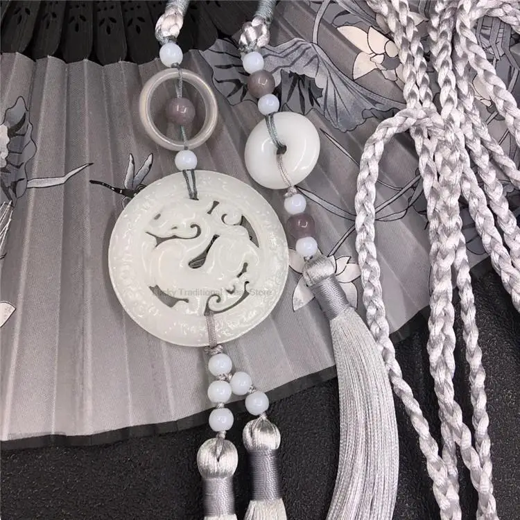 Рисунок 4 - Даоский халат Hanfu в старинном