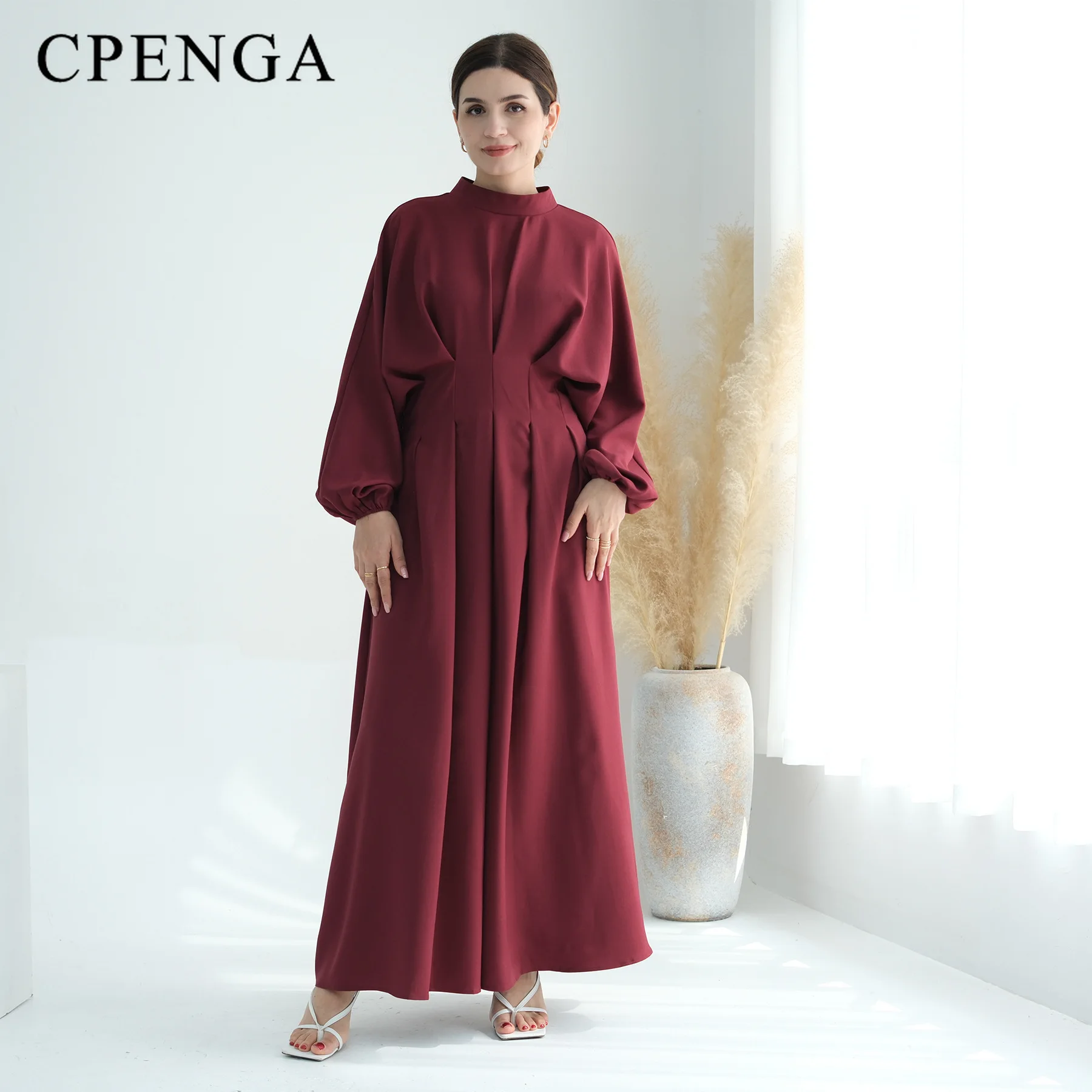 فستان ساده بقصه مميزه