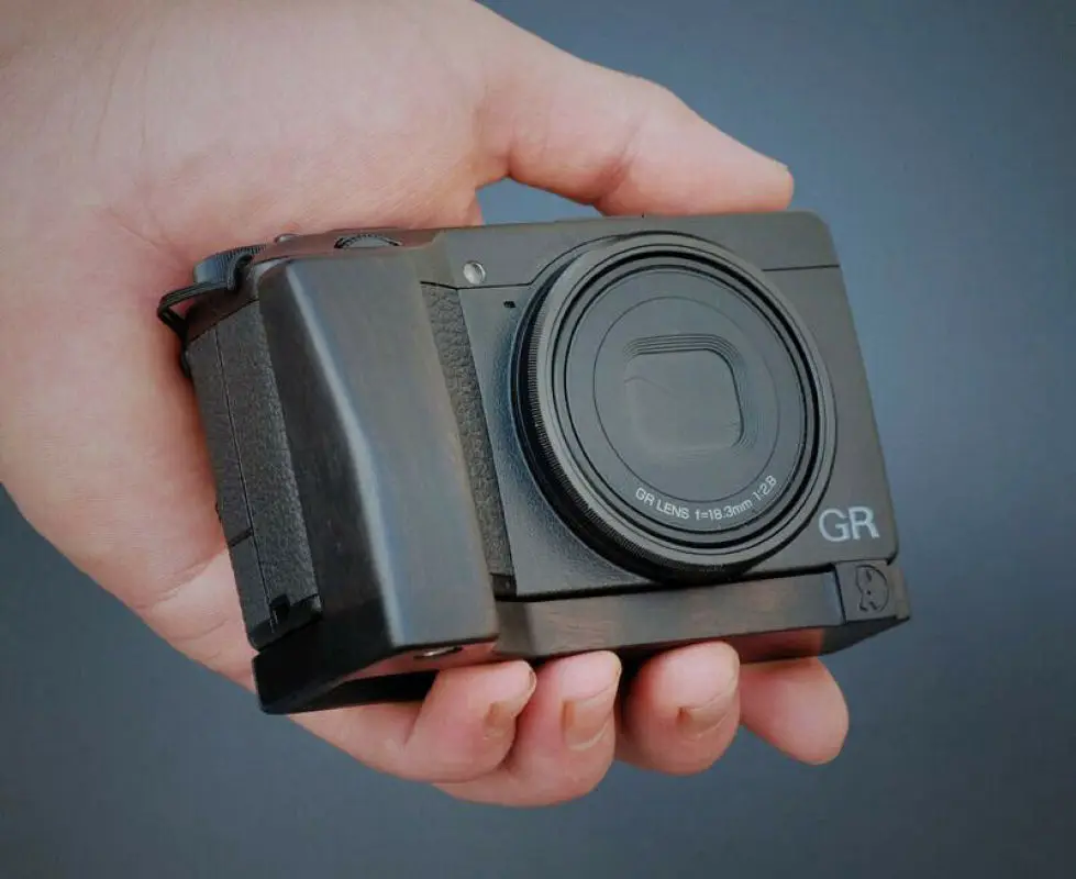 GR3 GR3X GR III Ricoh 専用ハンドル Amazon | WEPOTO Ricoh GR III GR IIIx 用ハンドグリップメタル