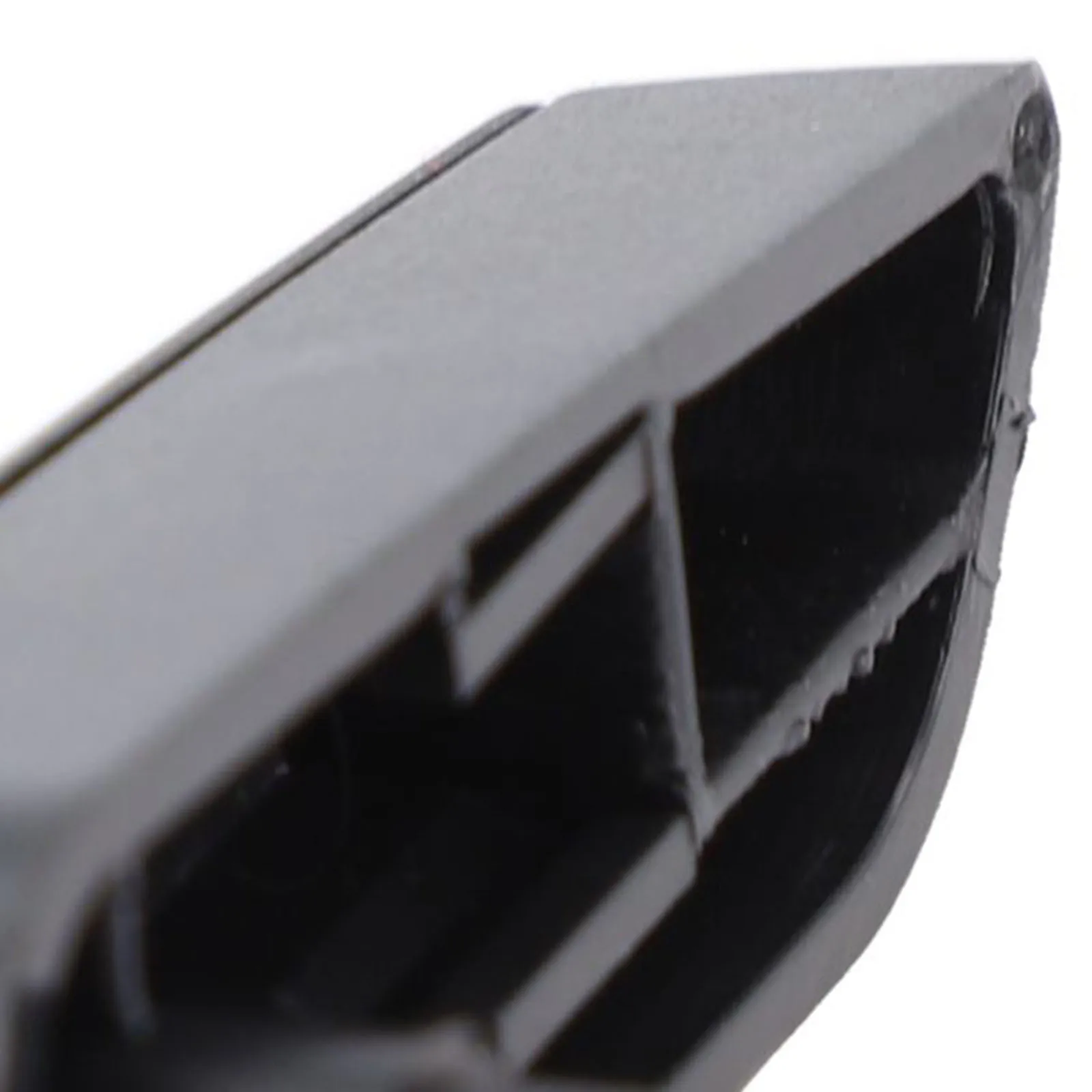 Рисунок 6 - Сделано для Tesla Model 3 2021 2023