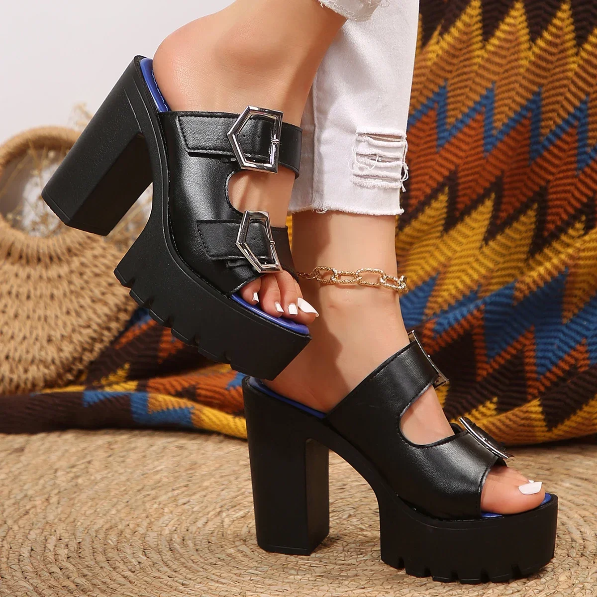 Women Heel Sandals 2024 Summer Platform Fashion Simple Slippers Women Buckle with High Heels Open-air High Heels Ladies Shoes
