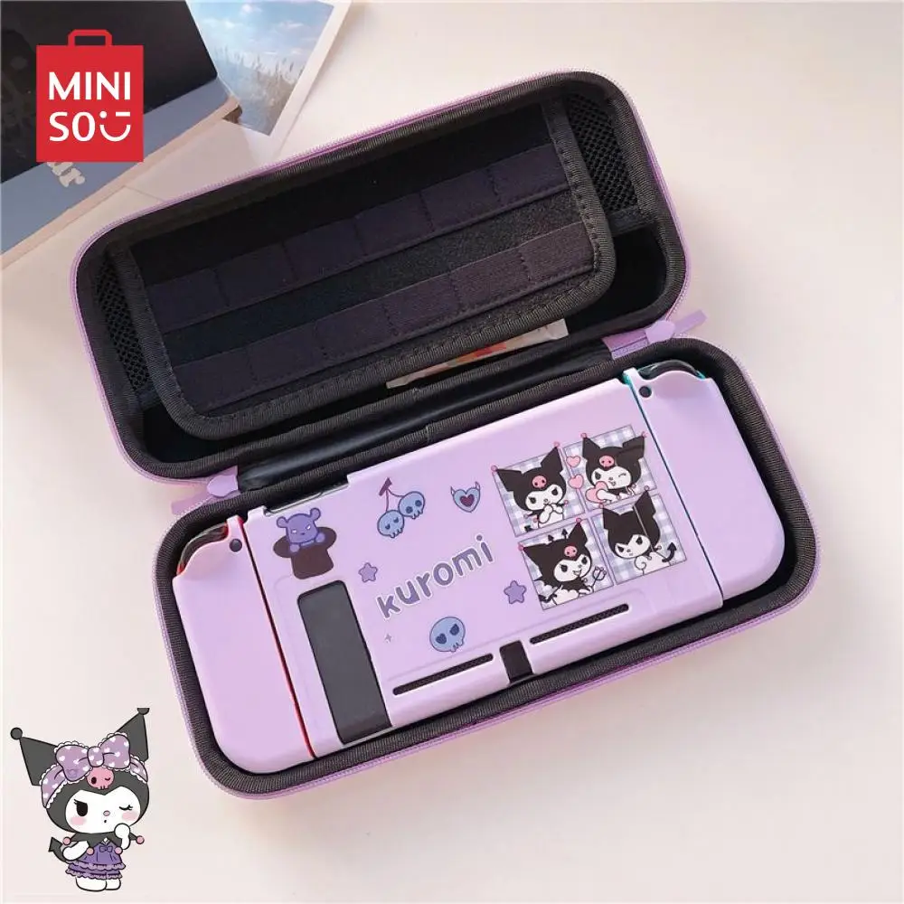 Miniso Cartoon Switch Custodia Protettiva Four Grid Kuromi Purple Switch Storage Bag Nintendo Custodia Protettiva Pacchetto Combinazione