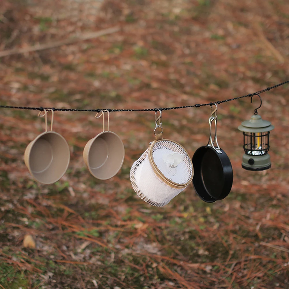 3M Elastic Camping Clothesline 1