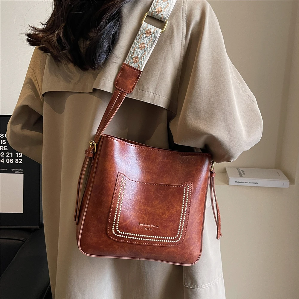 

Toptrends, сумки через плечо с широким ремешком для женщин 2024, трендовые дизайнерские винтажные сумки через плечо, женские сумки и кошельки из искусственной кожи