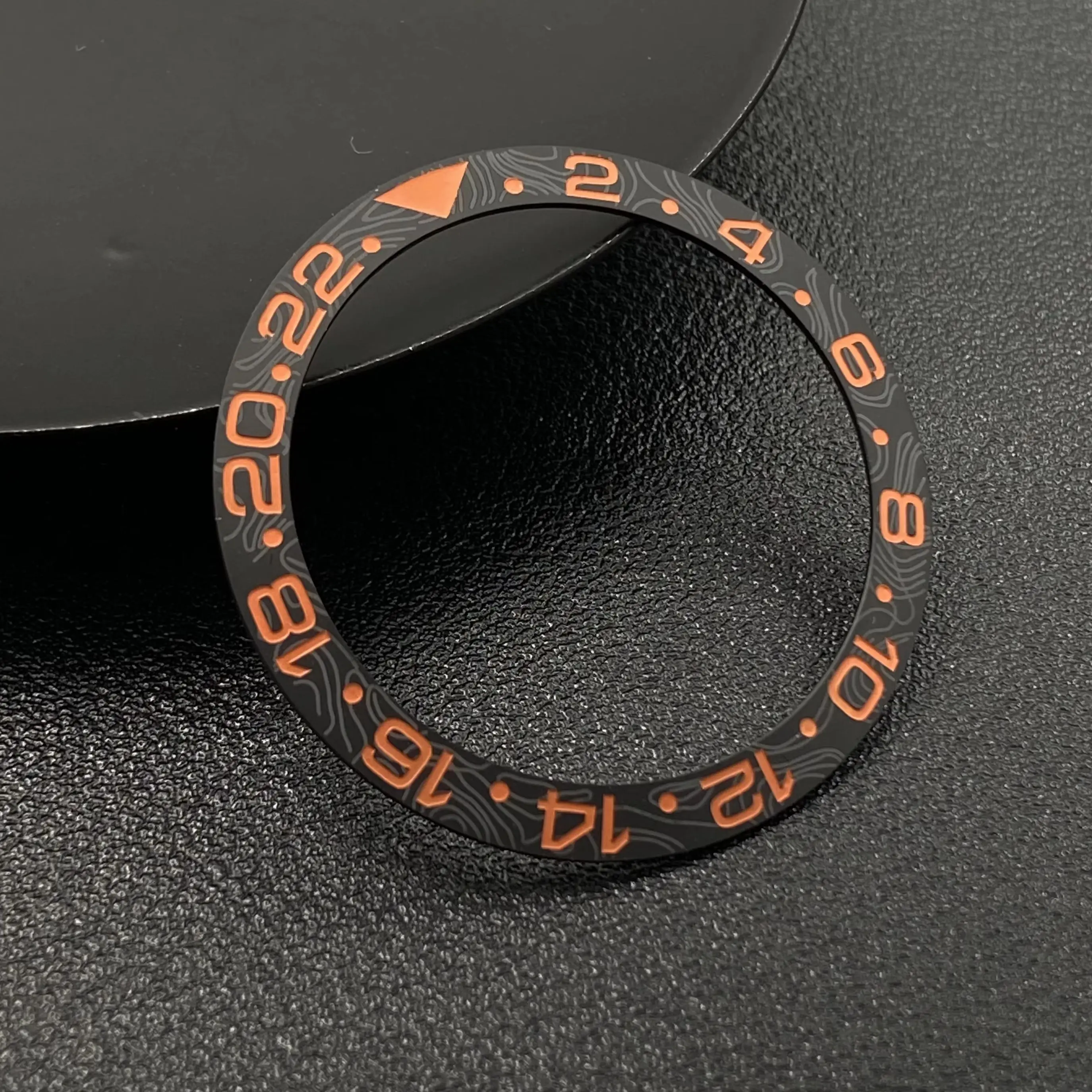 Ceramic Bezel Insert Ring with Carbon Fiber Design - Tilted Edge, 38x30.6mm