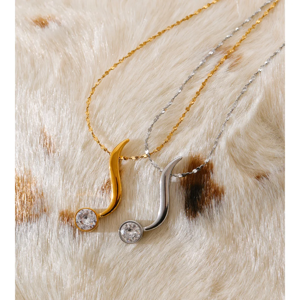 Yhpup Stainless Steel Pendant Necklace