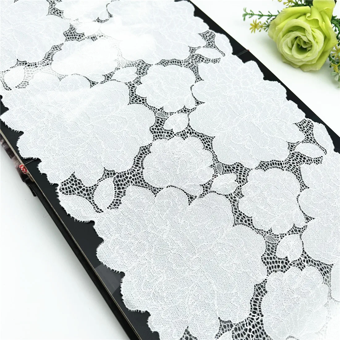 3y/lot Width 23.50cm White Shimmer Foil Elastic Stretch Lace Trim 1