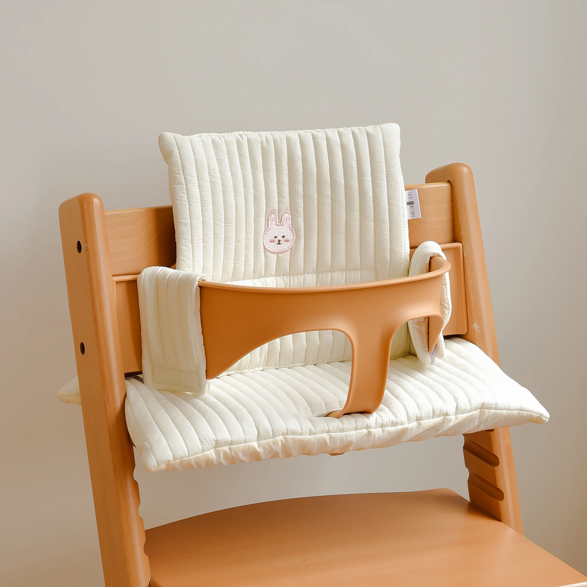 Baby high chair seat stokke cartoon thickened dirt resistant baby growth chair seat universal