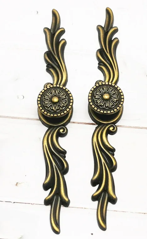 Description Picture 6 of item96mm European vintage creative carved left and right cabinet door handle bronze backplate drawer shoe cabinet cupboard door knob