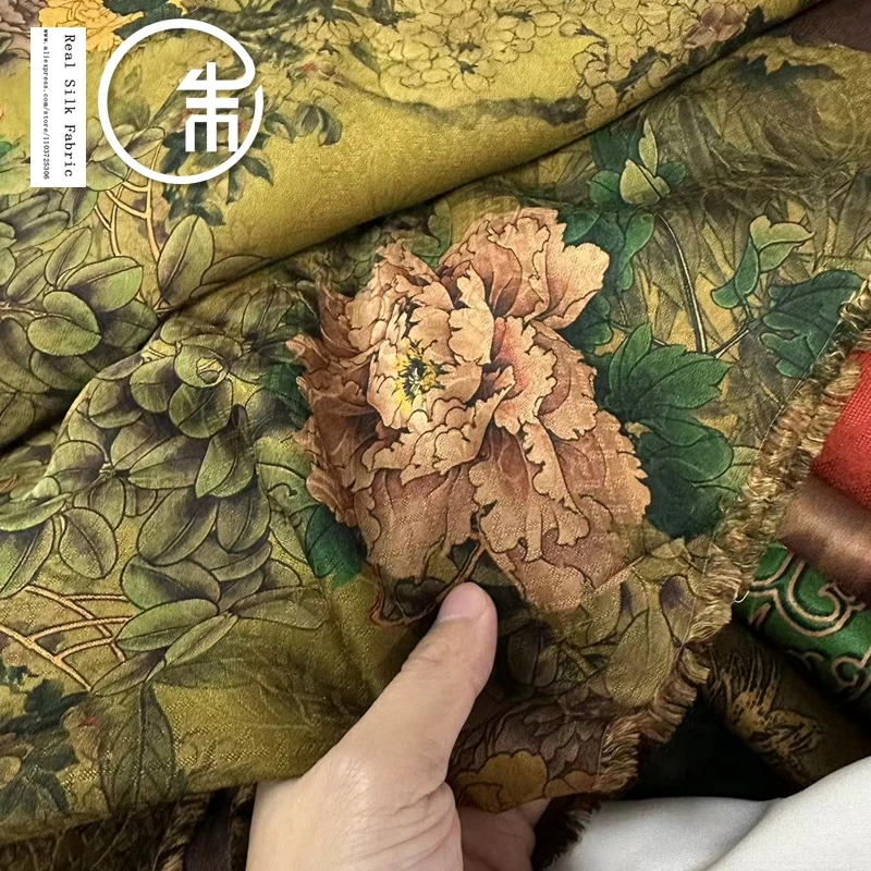 

High Quality Peony Big Flower Gambiered Guangdong Fabric 100% Real Silk Designer 30Momme Cheongsam Chinese Style Cloth